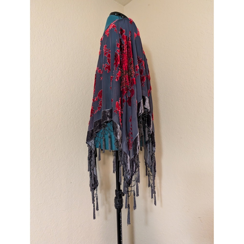 Jayley Silk Burnout Velvet Floral Poncho Cape Beaded Fringe Tassels Gray Red OS - Picture 3 of 5